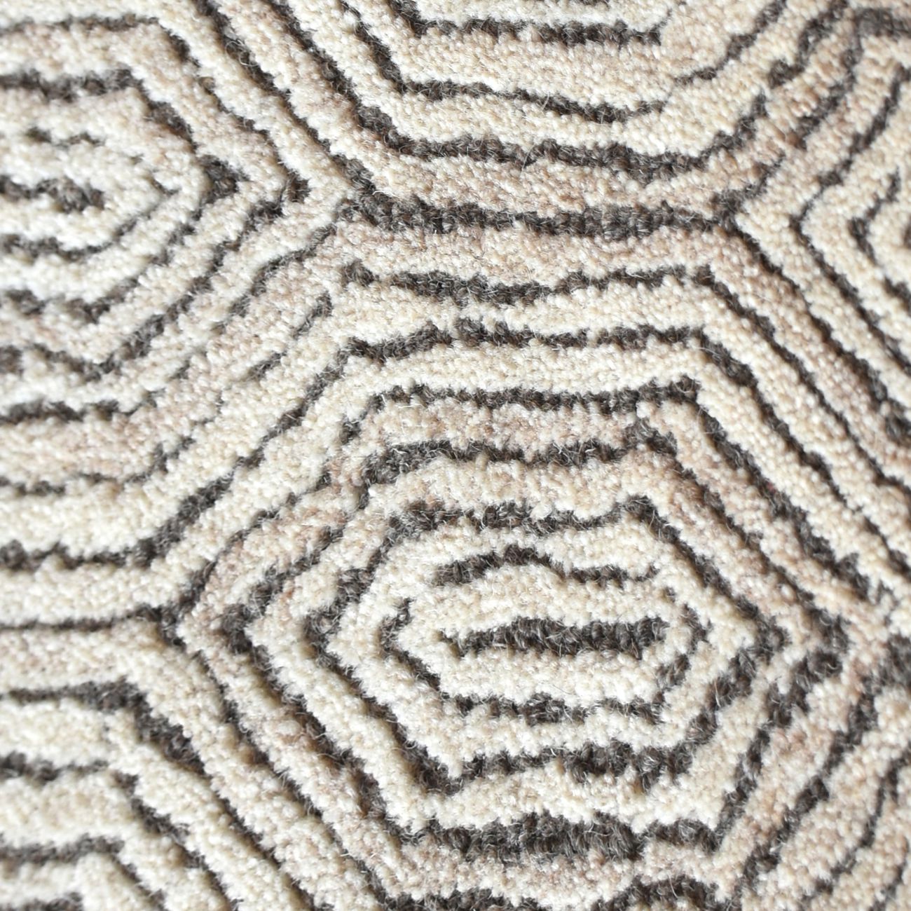 Durham Hand Tufted Sand Pattern 160x230cm Wool Rug