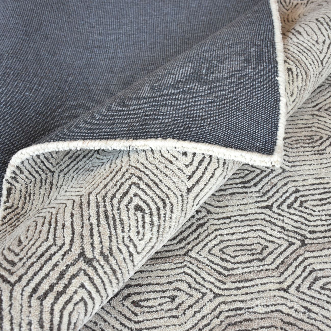 Durham Hand Tufted Sand Pattern 160x230cm Wool Rug