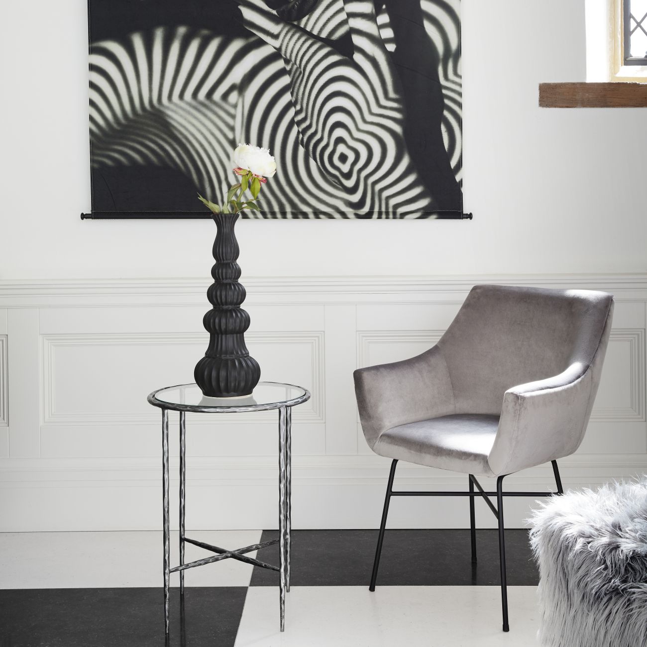 Black Bolbous Earthenware Vase Large