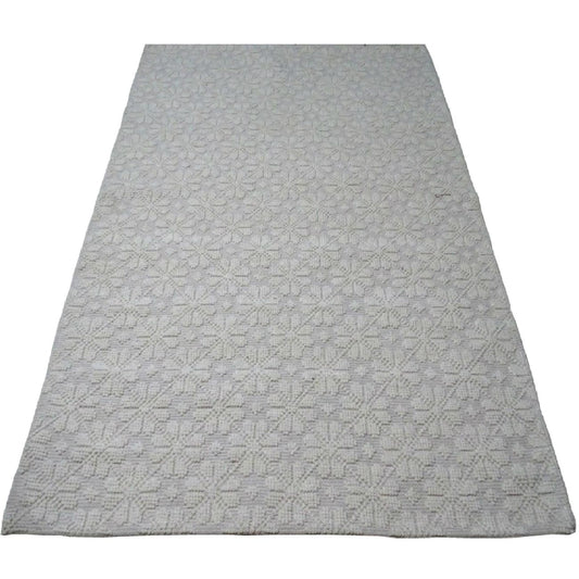 Flower Patterned Wool Rug In Ivory And Beige 230 x 160 cm